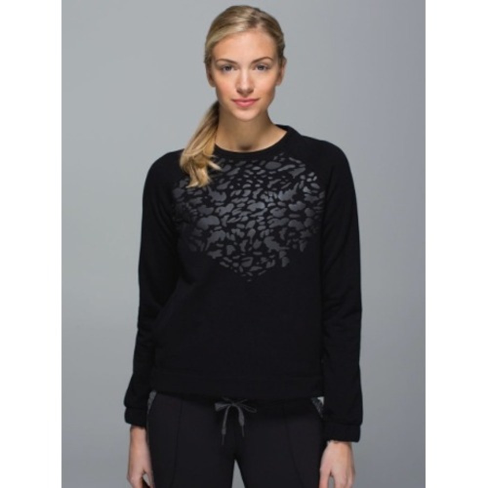 Lululemon‎ Snapshot Black Crewneck Sweatshirt Animal Print Graphic Small
